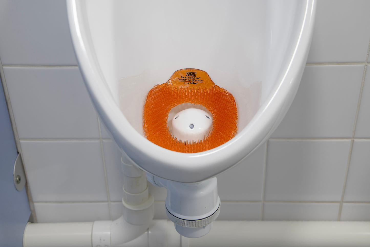 P-Wave® Slant6 Orbit NHS Urinal Screen